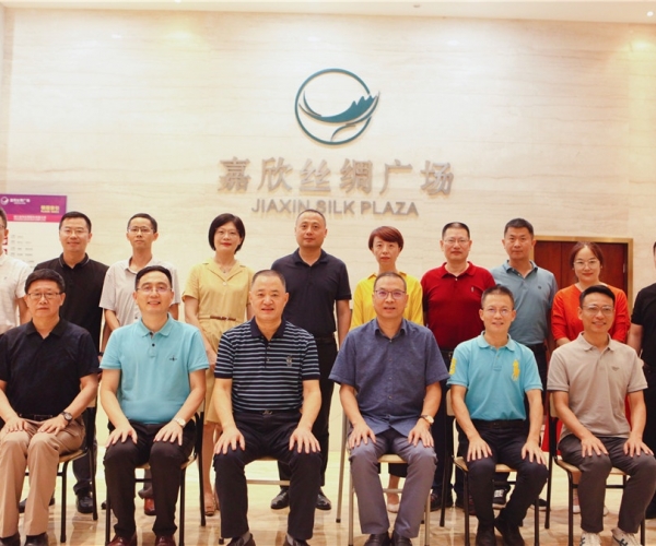 嘉興一中實驗學(xué)校校長聘任儀式圓滿舉行